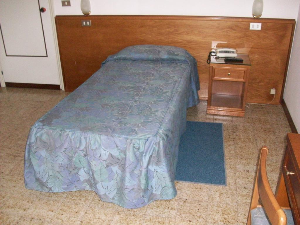 Hotel Santorotto Di Fabio Terrosi Sinalunga Værelse billede